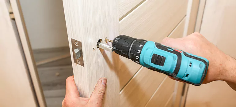 Old Door Knob Repair in Citrus Park, FL