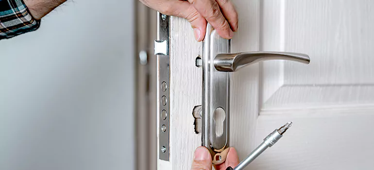 Front Door Knob Repair in Citrus Park, FL