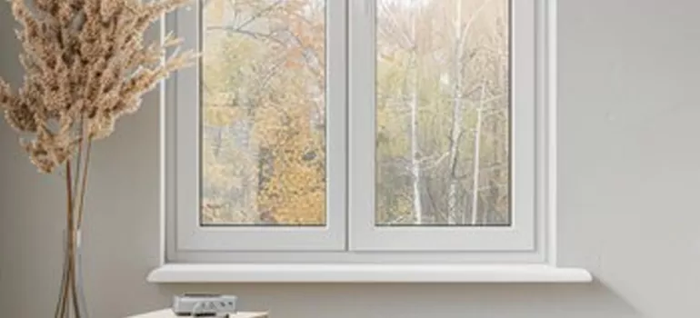 Vinyl Window Stool in Citrus Park, FL